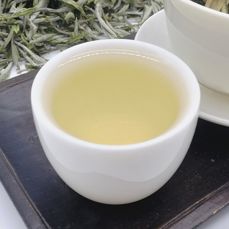 白毫银针口粮茶的配方(白茶里哪种口粮茶好喝？白毫银针、白牡丹、寿眉，新手怎么选？)