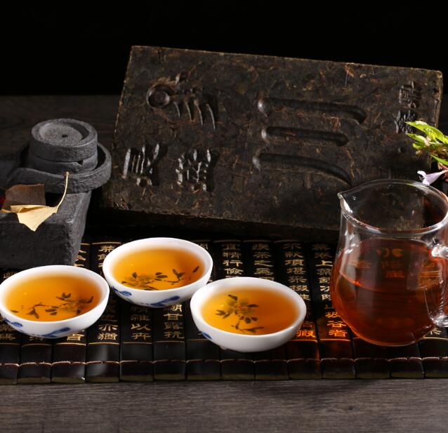 安化黑茶特点(「茶叶百科」安化黑茶的八种口感，你喝对了吗？)