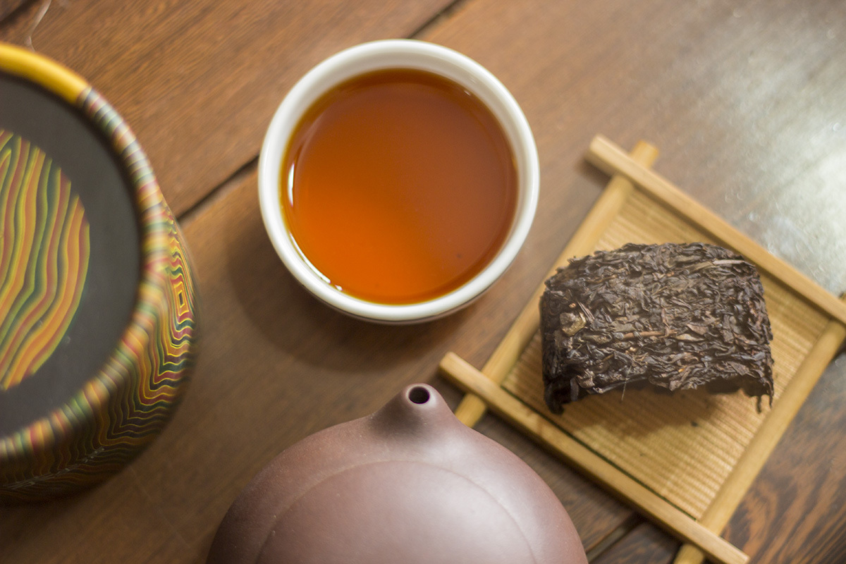 藏茶如何取用(现代都市家庭少量传统藏茶如何存储？)