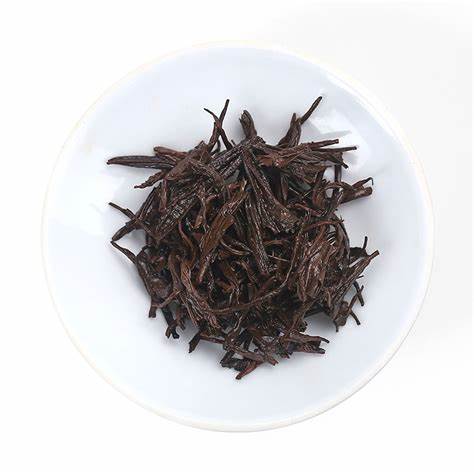 滇红有毛(金骏眉红茶上为什么有黄色的茸毛？金骏眉有绒毛能喝吗)