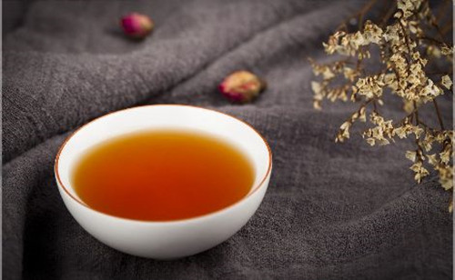 滇红茶是哪里产的(云南哪个地区的滇红品质更好？实验为你揭秘答案)