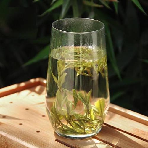 黄茶栽植后的管护技术(旺苍县示范应用新技术助推黄茶产业亩产值提升80%)