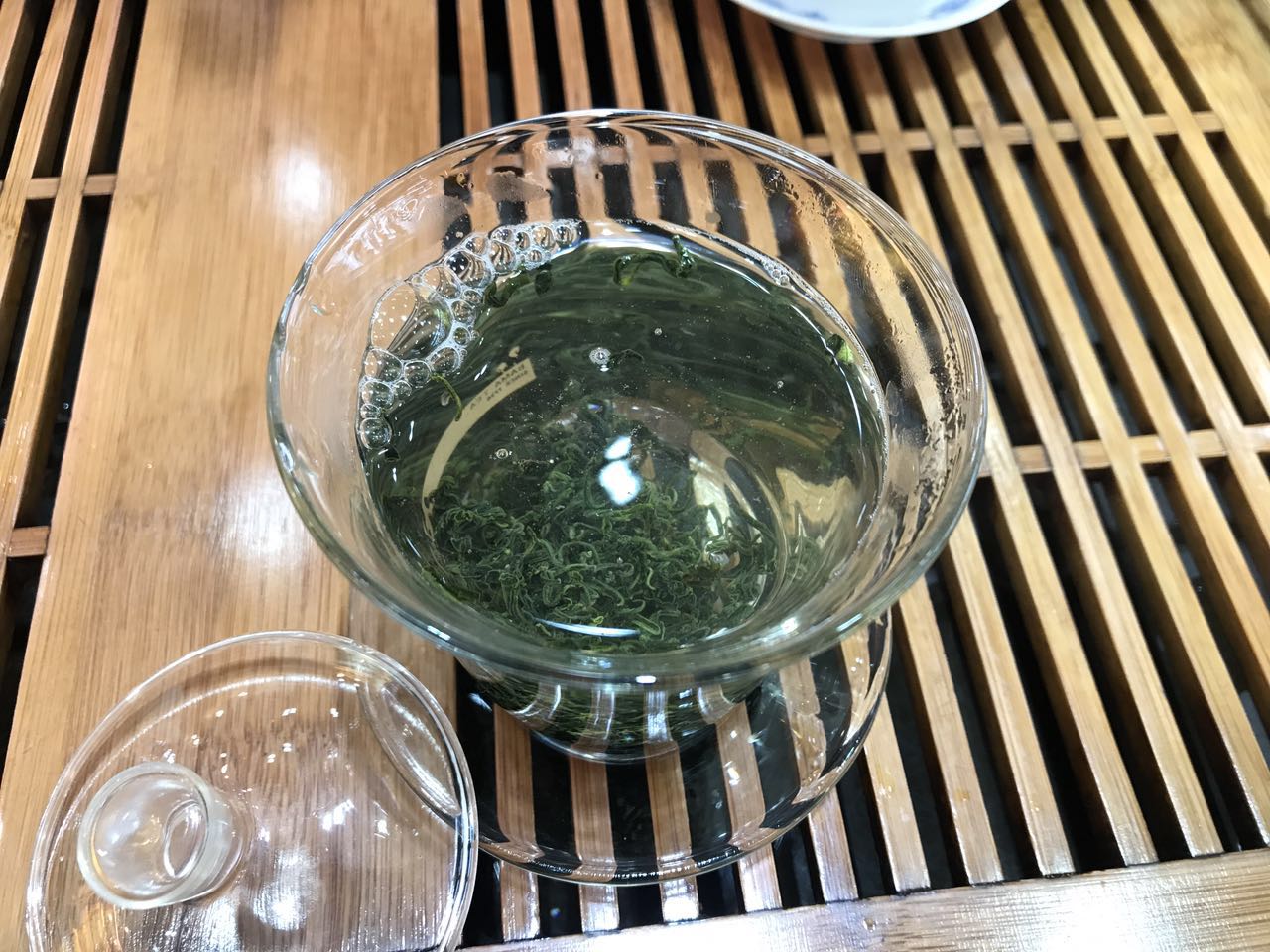 碧螺春作用(水中的“碧螺春”，滋阴润肺、护肠通便、提高免疫，咳嗽、疲劳的人要常吃)