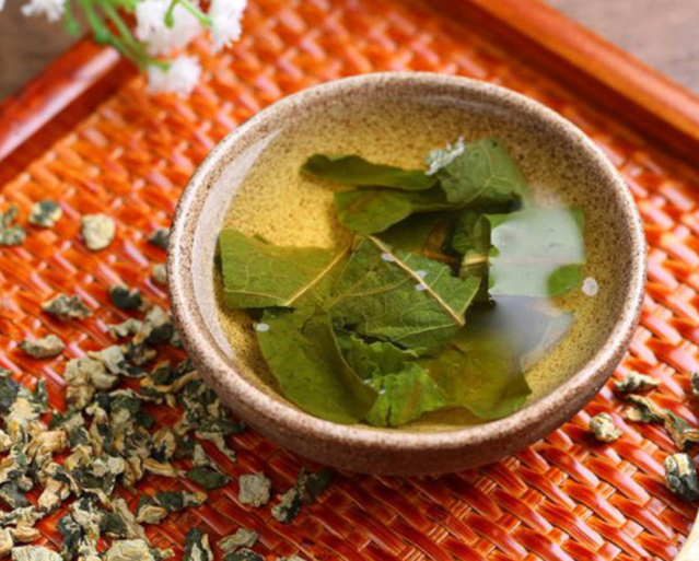 山楂茶简介(山楂茶的做法及饮用禁忌)